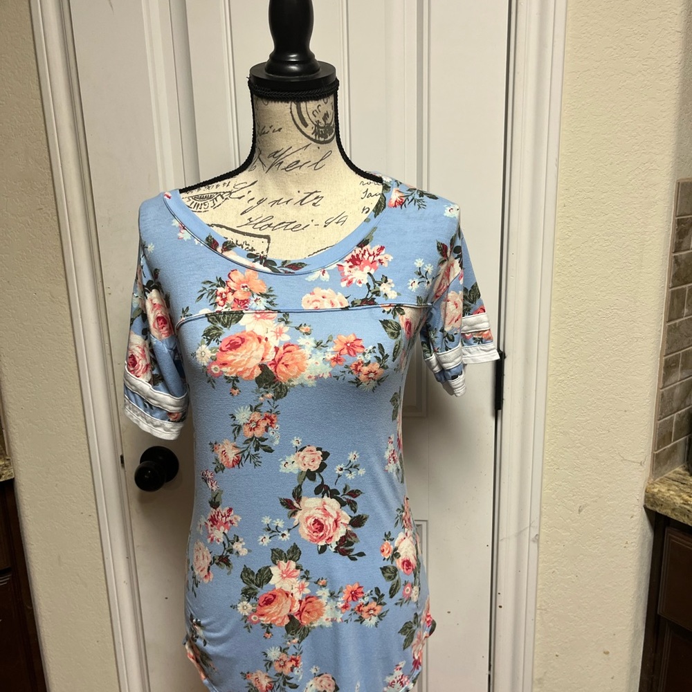 Floral No Boundaries Top